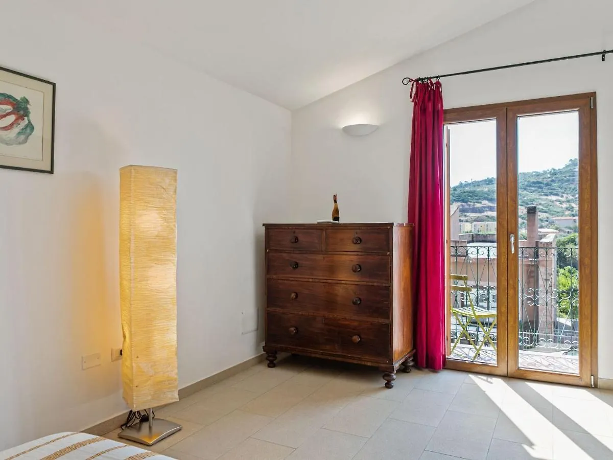 Belvilla By Oyo Casa Santa Giusta Bosa